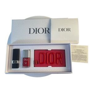 Dior: Luggage Tag, Rouge Dior Lipstick 999 Satin, Dior Vernis Gel Nail 999 Rouge